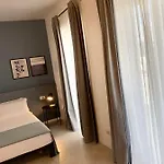 Viesterooms 4*