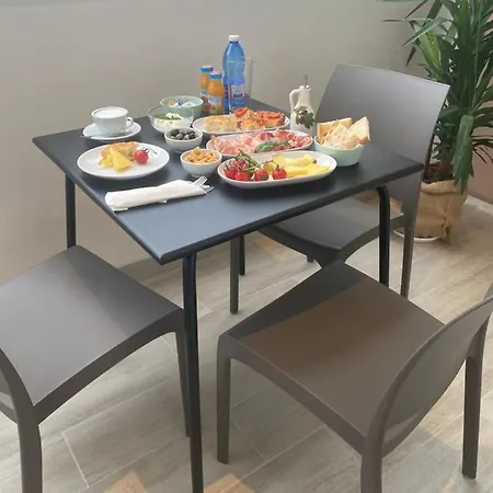 Viesterooms Bed & Breakfast 4*