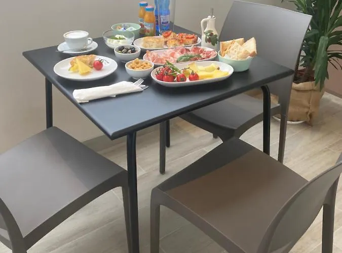 Viesterooms Bed & Breakfast 4*