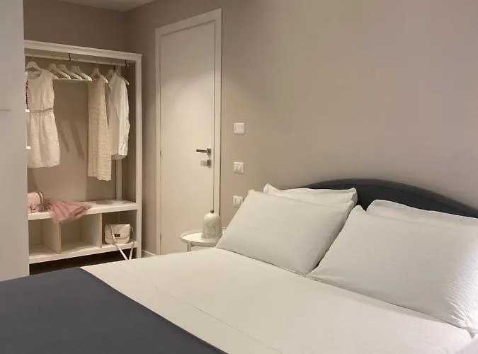Viesterooms Bed & Breakfast 4*