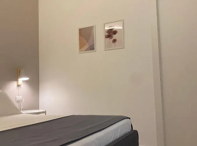 Viesterooms Bed & Breakfast 4*